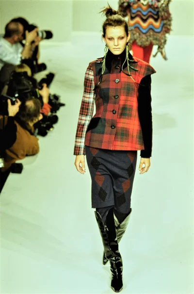 Look 17